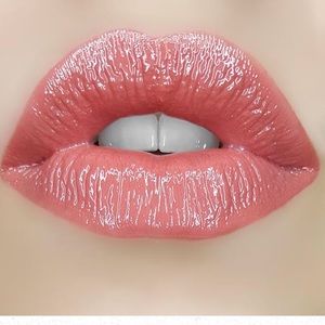 Bang Beauty lipgloss in Spice